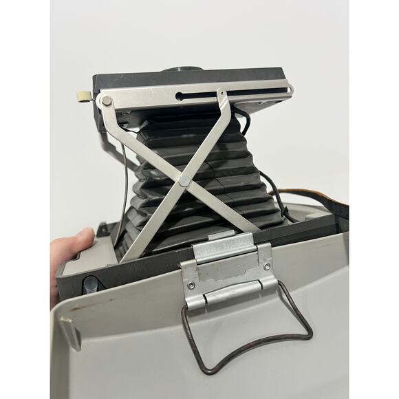 Vintage Polaroid Land Camera Automatic 125 in case with pamphlet - Picture 2 of 8